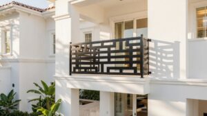Balcony Linear Urban Maze ln 01 AMP